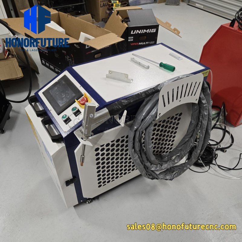 Portable Laser Rust Removal - 1500W 2000W 3000W Handheld Laser Welder
