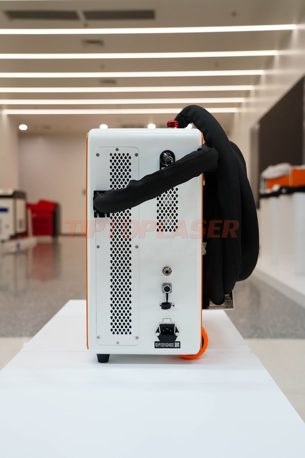 28KG 500W Pulse Portable Laser - Industrial Laser For Sale recension och pris